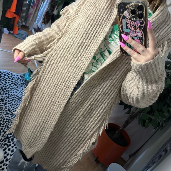 Anthropologie Amanza Oversized Fringed Open Front Cardigan Beige Size XS/S - Picture 4 of 5